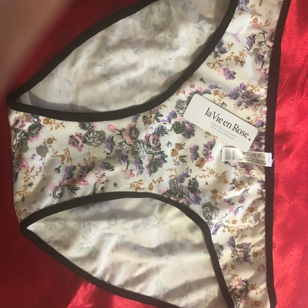 La Vie en Rose lavander underwear
